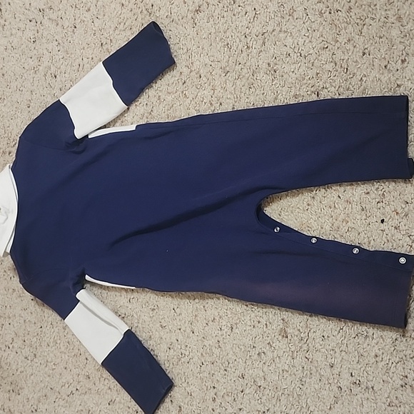 Gucci Dark Blue White Stripe Classic Logo Rugby Style Onesie Sz. 12/18M (unisex) - Picture 8 of 11